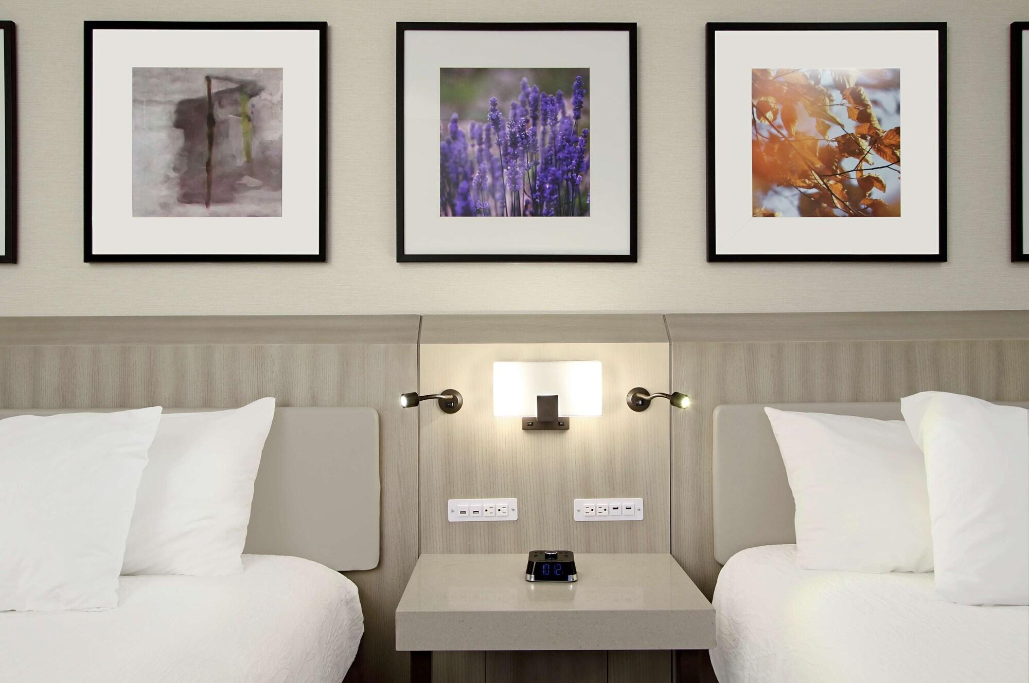 Hilton Garden Inn Columbus-University Area Exterior foto